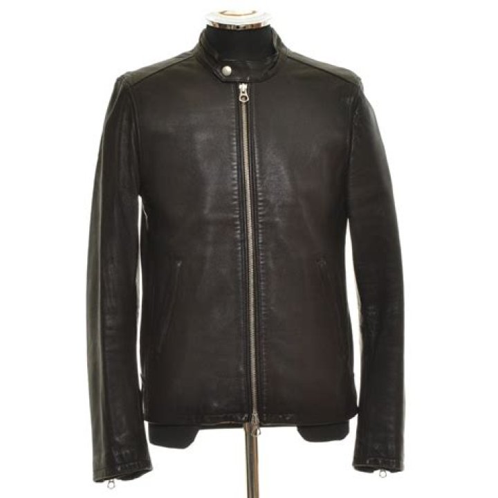 Brain Teaser: Can You Make 3 Equal Shapes By Moving 4 matchsticks in this Image? - SarkariResult