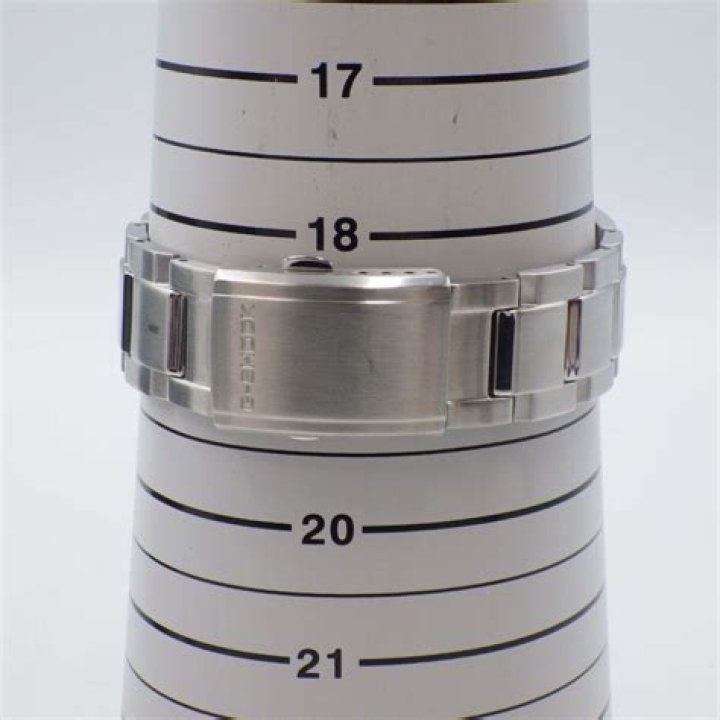 Dua Lipa Net Worth : Details About Cars, Career, Singing, Salary, Age, Home - SarkariResult