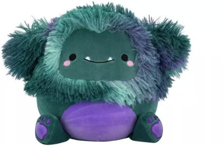 Isabel May Net Worth: Details About Movies, Media, Height, Age, Social - SarkariResult