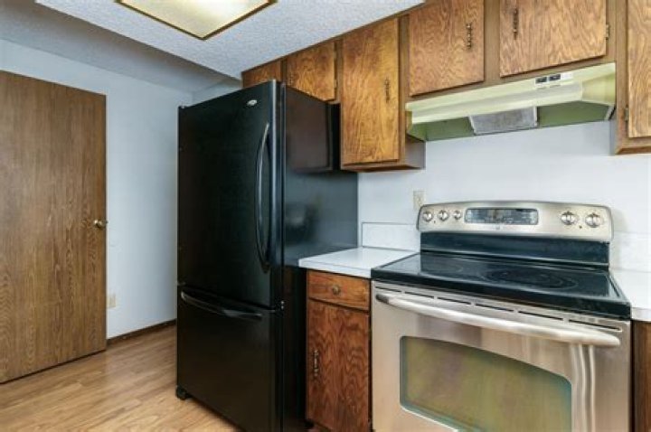 Palworld: Best Graphics Settings for Maximum FPS & Performance - SarkariResult