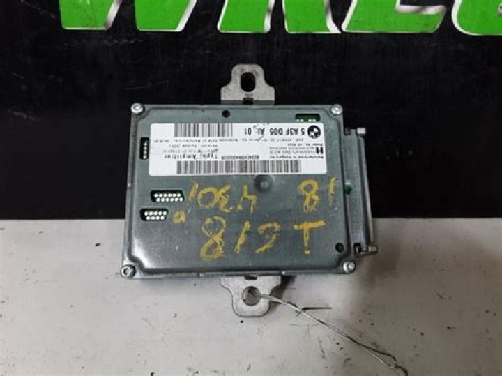 The Voice Gene Taylor Wife: Is He Married? Dating Timeline - SarkariResult