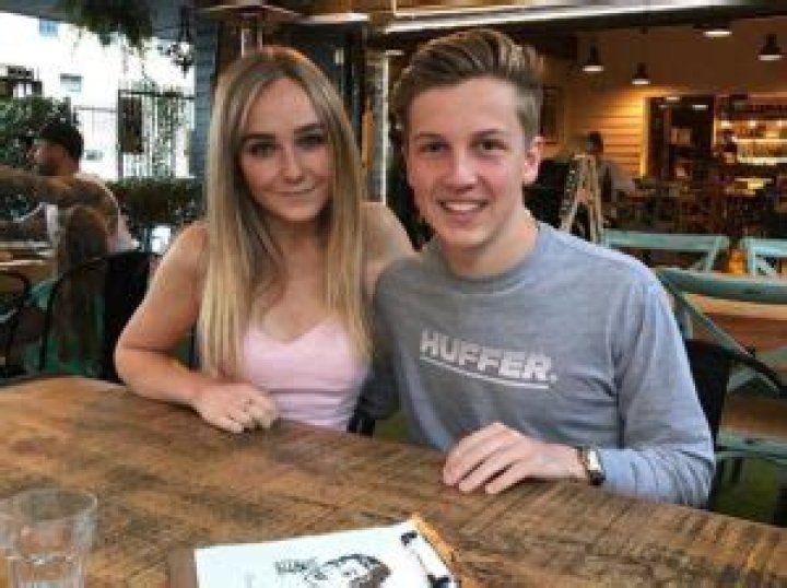 
Abu Dhabi FP1 New Racer Liam Lawson Is Younger Than His Girlfriend Charlotte Miller 