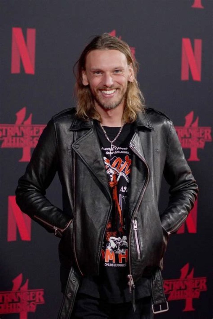 
Adrian Bower Height, Weight, Net Worth, Age, Birthday, Wikipedia, Who, Nationality, Biography 