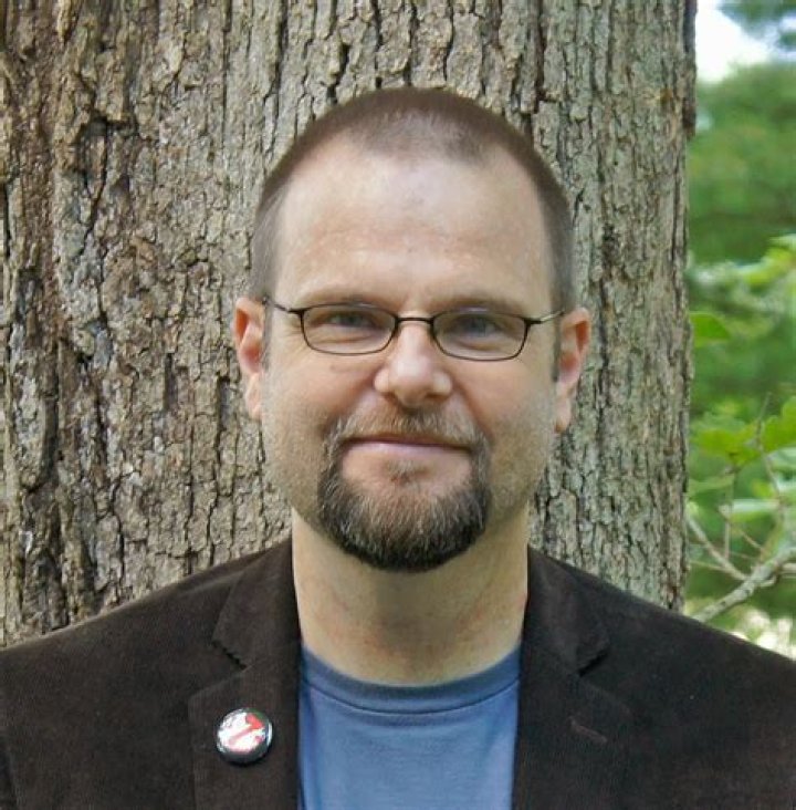Alan Gratz