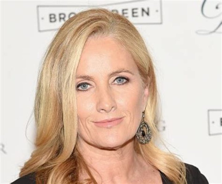 Meet Alex Witt, A Multi-Talented Actress and MSNBC Journalist