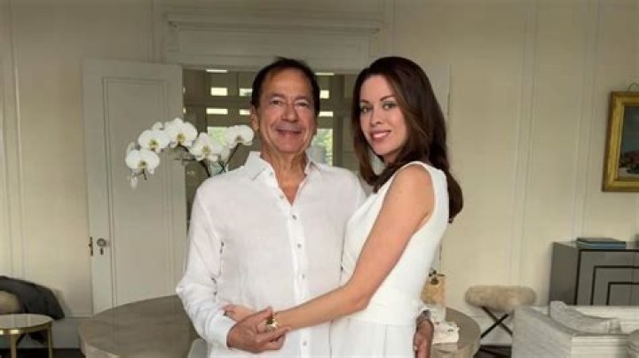 
Alina De Almeida Height, Weight, Net Worth, Age, Birthday, Wikipedia, Who, Nationality, Biography 