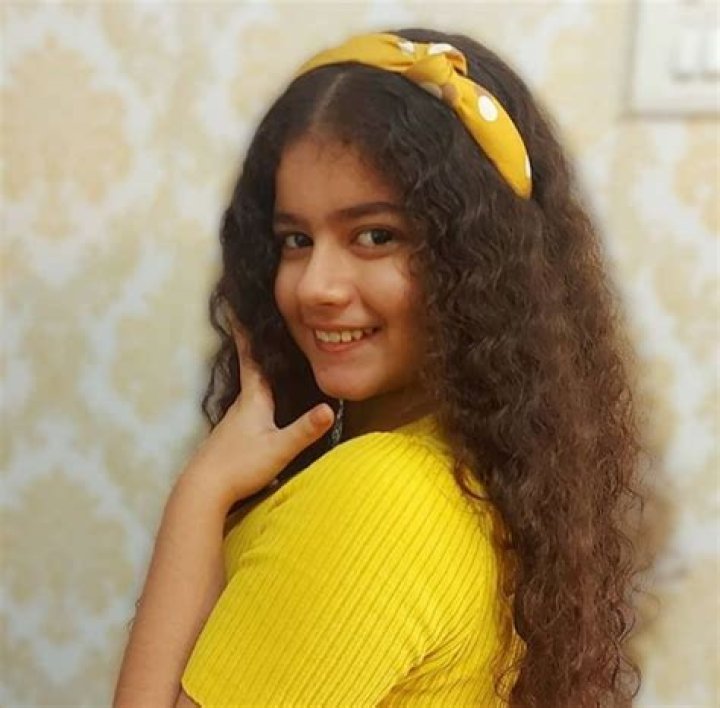 Ananya Dwivedi Height, Weight, Net Worth, Age, Birthday, Wikipedia, Who, Instagram, Biography