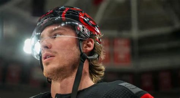 
Andrei Svechnikov Height, Weight, Net Worth, Age, Birthday, Wikipedia, Who, Nationality, Biography 