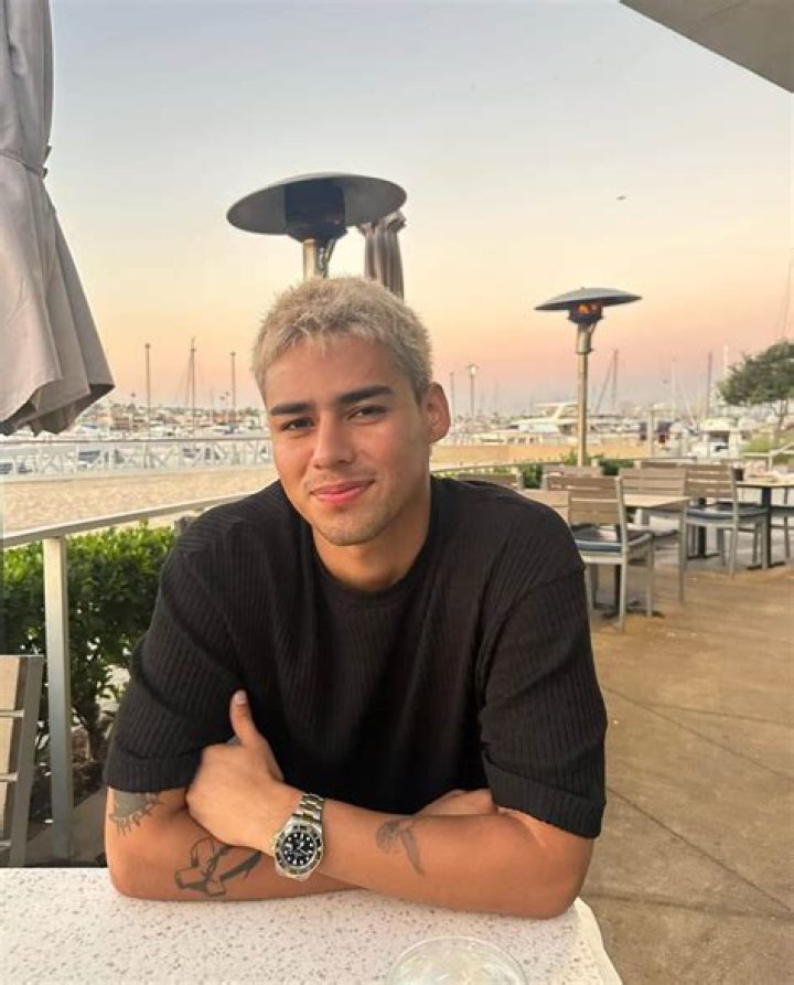 Andrew Davila Bio, Wiki, Age, family, Girlfriend, YouTube, Salary and Net Worth