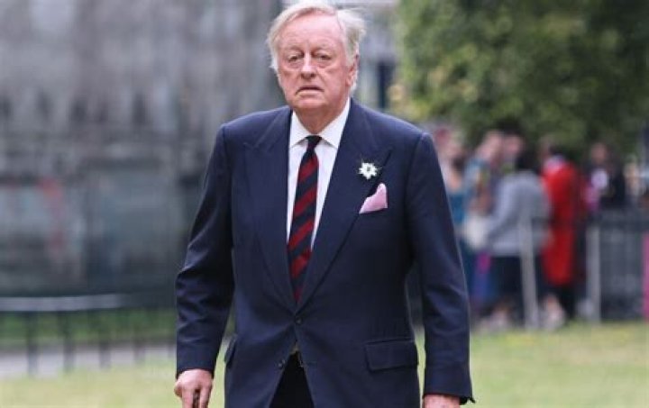 Andrew Parker-Bowles Net Worth