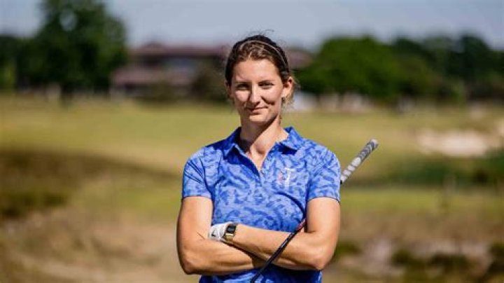 Anne Van Dam Height, Weight, Net Worth, Age, Birthday, Wikipedia, Who, Instagram, Biography