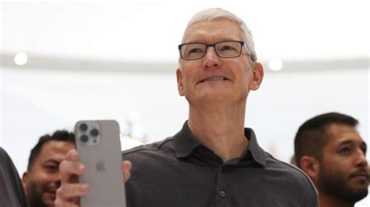 
Apple CEO Tim Cook pledges aid to quake-hit China – Hong Kong News 
