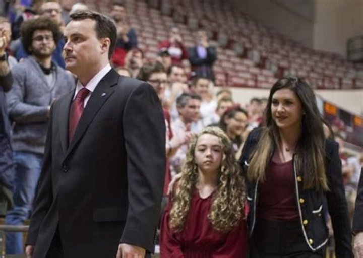 Archie Miller is Married to Wife: Morgan Nicole Cruse Miller. Kids: Leah Grace Miller