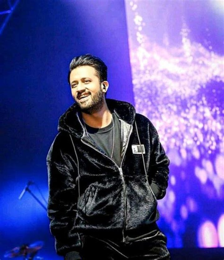 Atif Aslam Height, Weight, Net Worth, Age, Birthday, Wikipedia, Who, Instagram, Biography