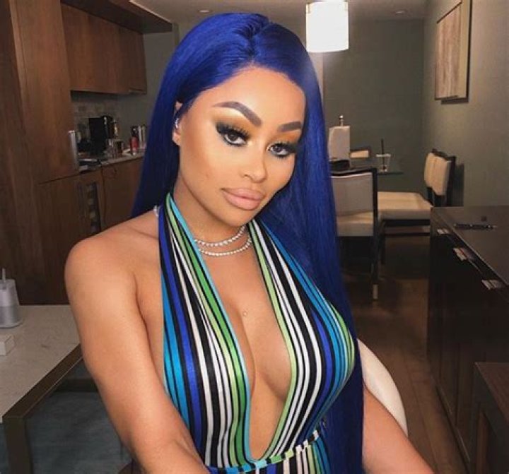 Blac Chyna – Bio, Makeup Brand, TV Shows, Model, Net Worth, Tattoos, Affair, Husband, Tape, Boyfriend, Parents, Age, Facts, Wiki, Height, Fight, News