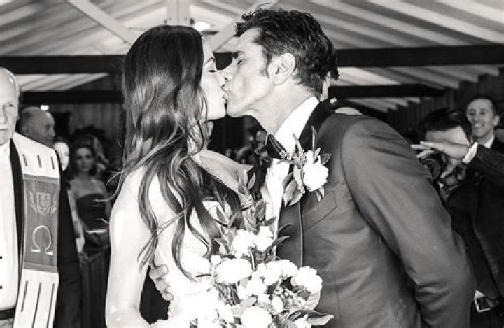 Caitlin McHugh, Net Worth, Married Life, Husband, Ex-Husband, Wiki