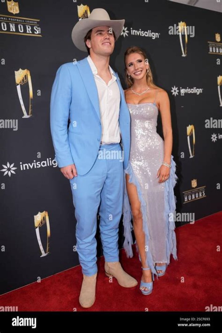 Cameron Dicker Girlfriend Annie Rose Buerk: Age Gap, Dating History And Relationship Timeline