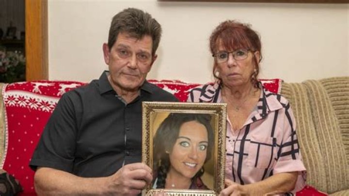 Cassandra Feuerstein Wikipedia Bio & Age – Where Is The Skokie Woman In 2022?