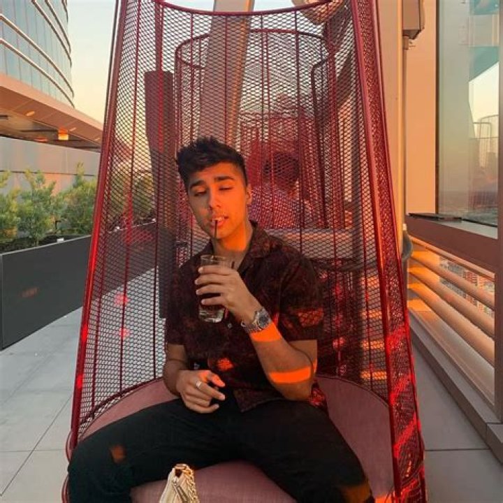 Chaneil Kular Height, Weight, Net Worth, Age, Wiki, Who, Instagram, Biography