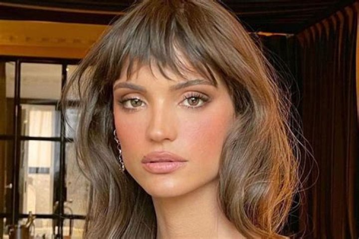 Charlbi Dean Net Worth At Death (Updated 2022) Earnings, Salary