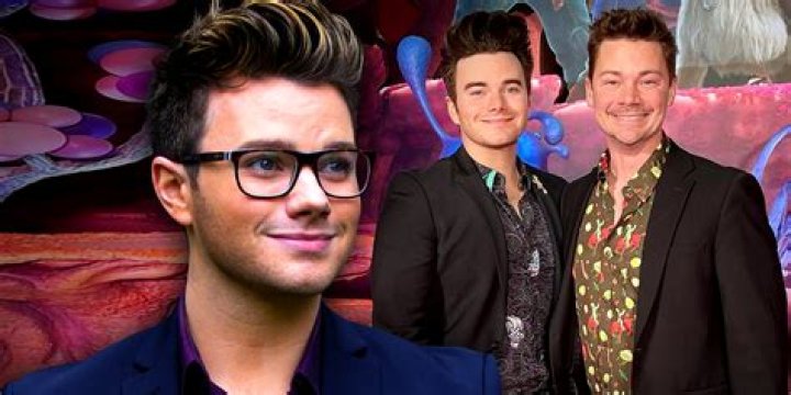Chris Colfer: Boyfriend, net worth, tattoos, smoking & body facts