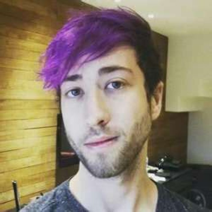 
CraftedRL Height, Weight, Net Worth, Age, Birthday, Wikipedia, Who, Nationality, Biography 