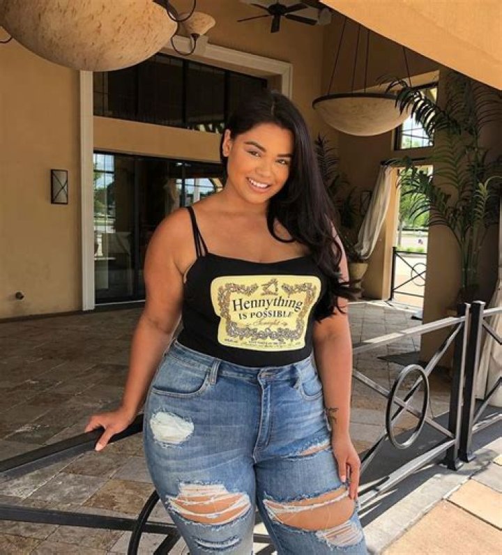 
Daisy Christina Van Egmond Height, Weight, Net Worth, Age, Birthday, Wikipedia, Who, Instagram, Biography 