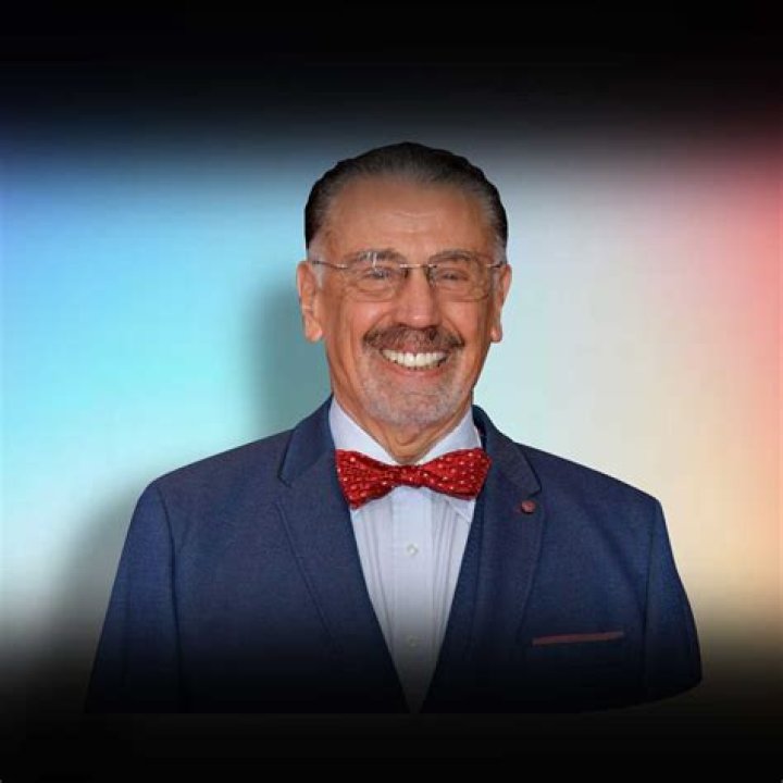 Daniel Esquivel Net Worth