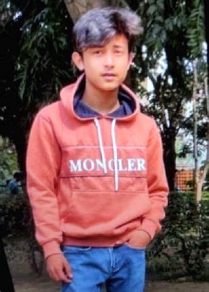 
Delhi: Class 12 student shot dead by friend for not selling iPhone 