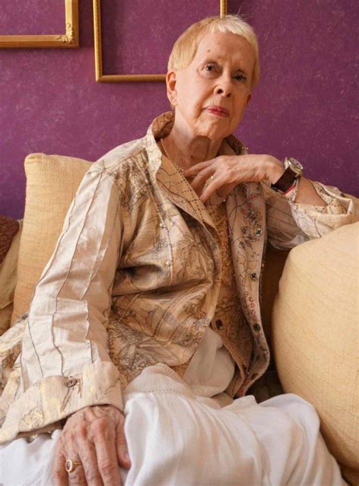 
Diana de Vegh Height, Weight, Net Worth, Age, Birthday, Wikipedia, Who, Nationality, Biography 