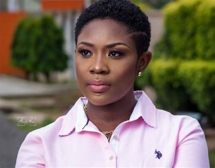 Emelia Brobbey Height, Weight, Net Worth, Age, Birthday, Wikipedia, Who, Instagram, Biography