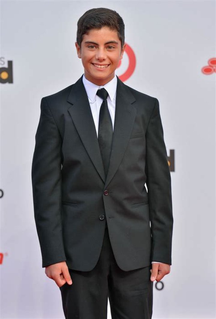 Emilio Owen Height, Weight, Net Worth, Age, Birthday, Wikipedia, Who, Nationality, Biography