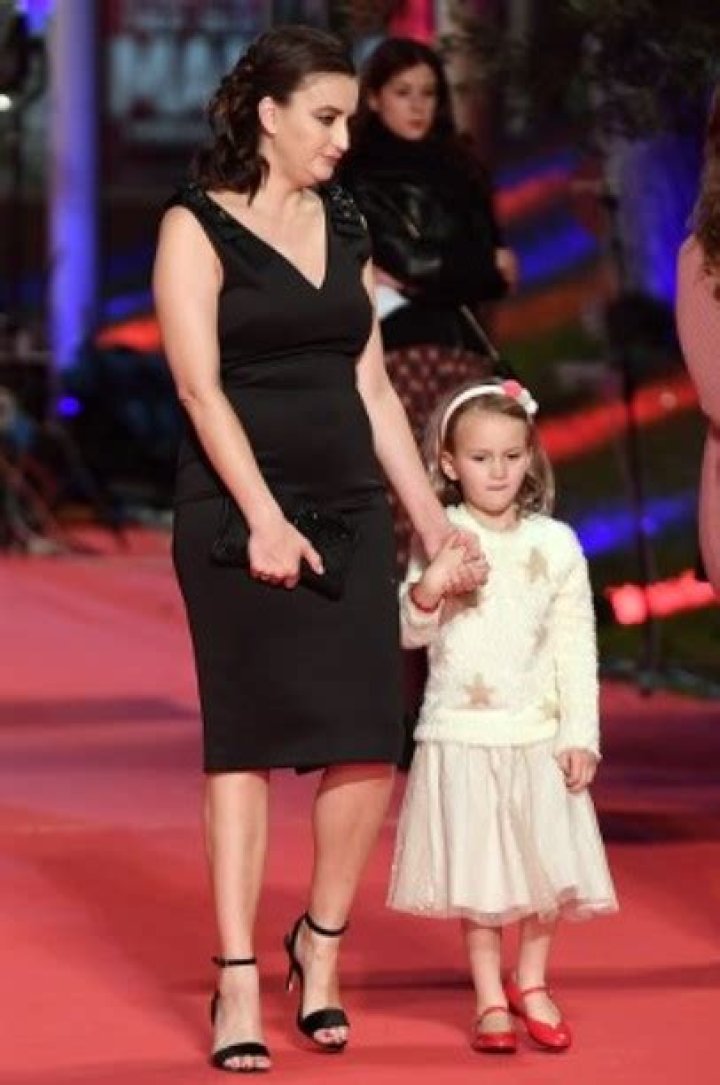 Emily Stofle Height, Weight, Net Worth, Age, Birthday, Wikipedia, Who, Instagram, Biography