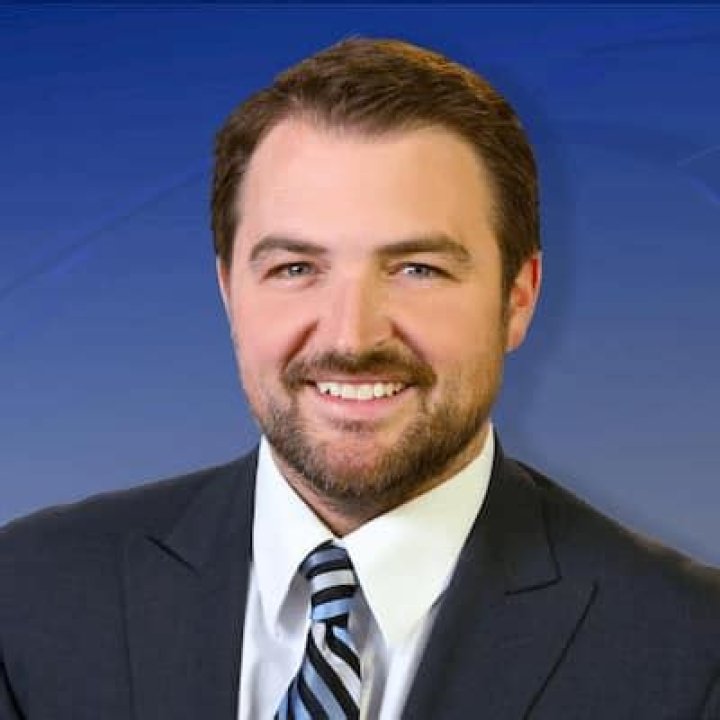 
Eric Lupher Height, Weight, Net Worth, Age, Birthday, Wikipedia, Who, Nationality, Biography 