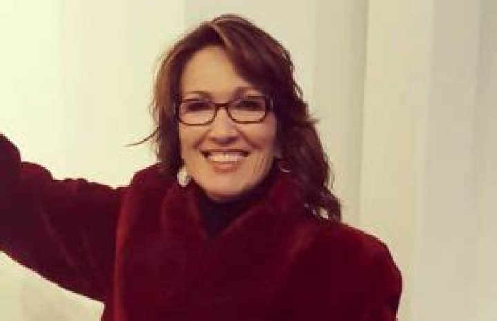 Erin Davisson (WFVR-TV) Wiki, Age, Bio, Husband, Married, Retirement, Salary, Net Worth