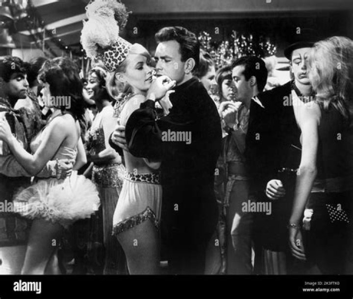 Fabrizio Mioni Net Worth