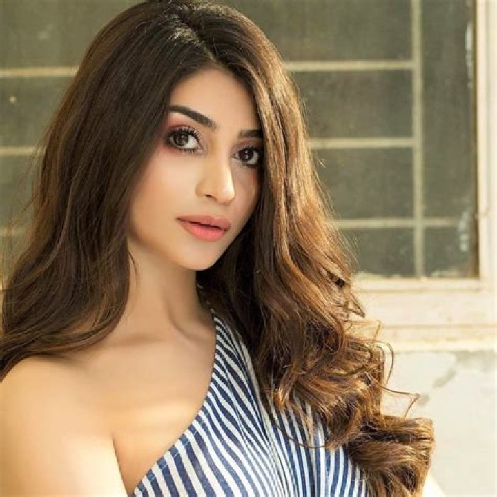 Fariha Nasir Height, Weight, Net Worth, Age, Birthday, Wikipedia, Who, Nationality, Biography