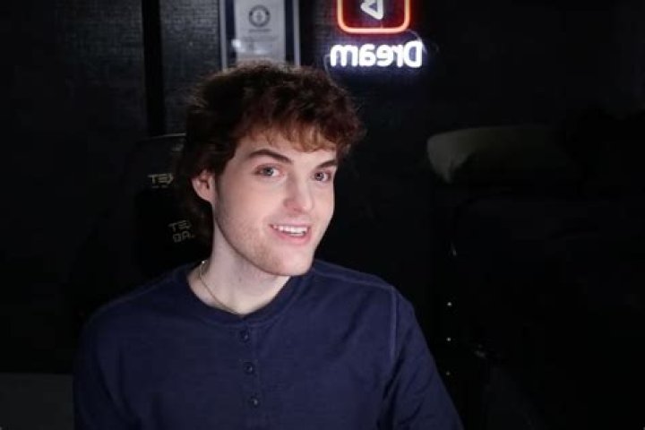 
Has SyndereN Done A Face Reveal On Twitch? Explore His Career And Net Worth Details 