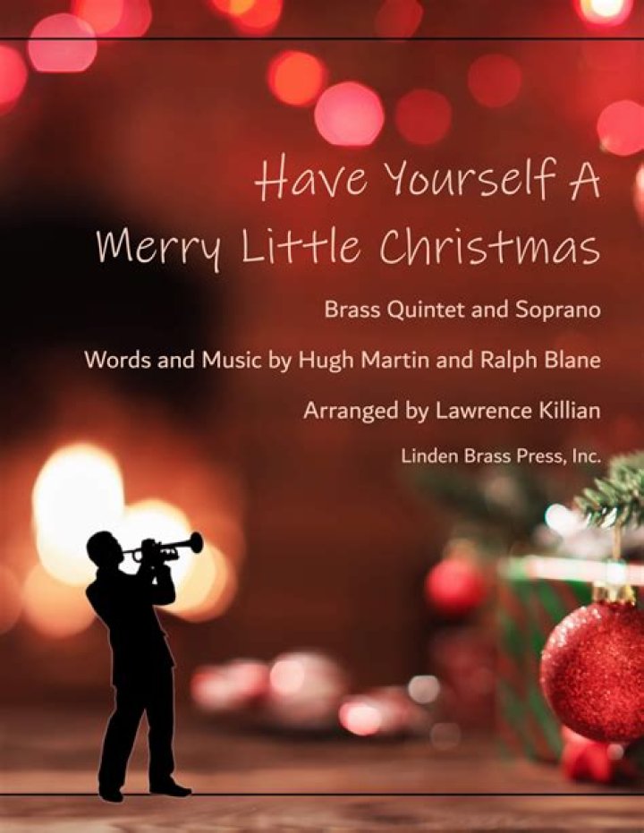 
Hear Ronnie Dunn’s New Take on the Holiday Classic ‘Have Yourself a Merry Little Christmas’ 