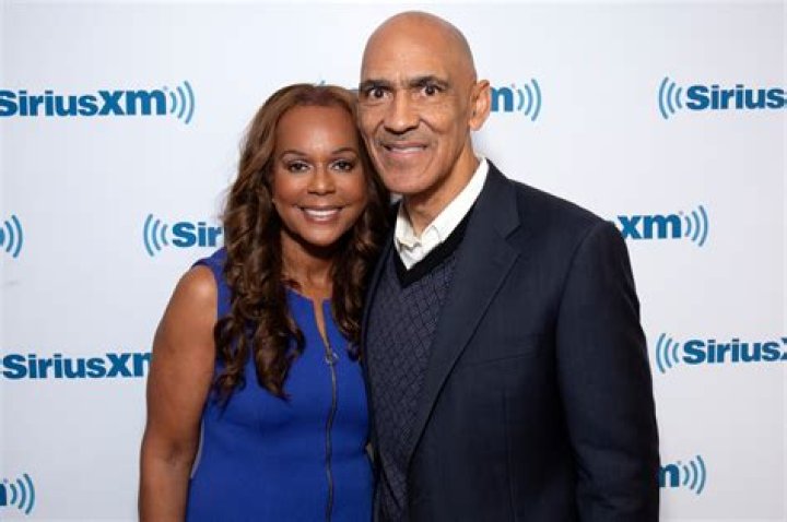 Here’s The Untold Truth We Know About Tony Dungy’s Wife, Lauren Harris