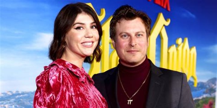 
Inside The Life Of Knives Out Actor Noah Segan and His Wife Alison Bennett 