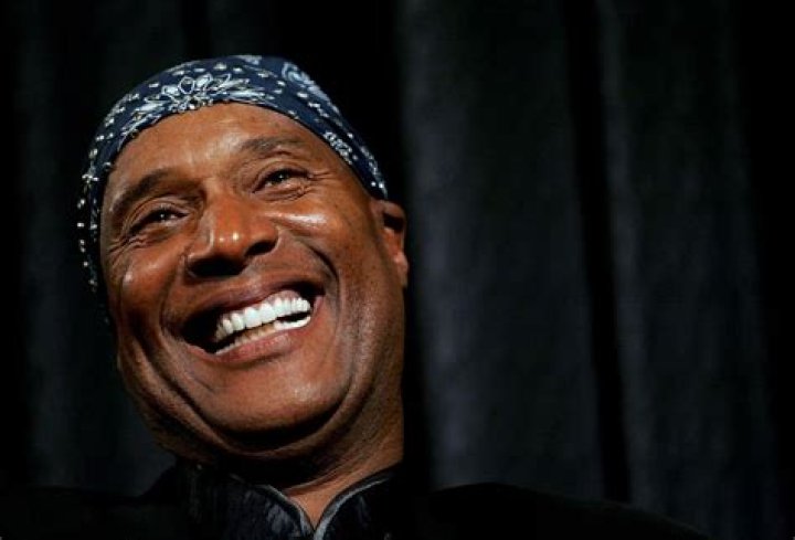 
Is Paul Mooney Married to wife? Or Dating a Girlfriend? Dating History. 