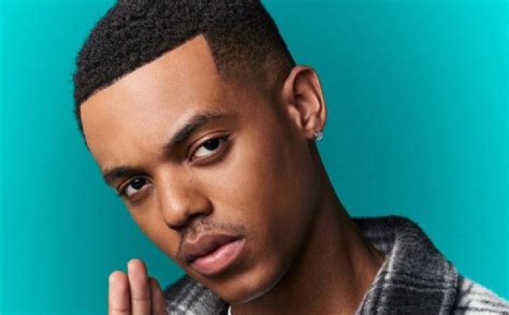 
Jabari Banks Age: How Old is The American Actor Today? 