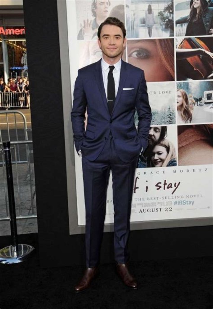 Jamie Blackley Height, Weight, Net Worth, Age, Birthday, Wikipedia, Who, Nationality, Biography