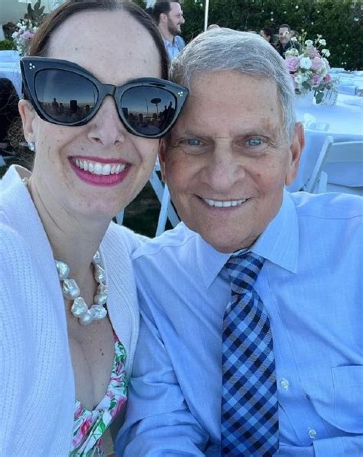 Jennifer Rubin Height, Age, Who, Husband, Biography, Wiki, Net Worth