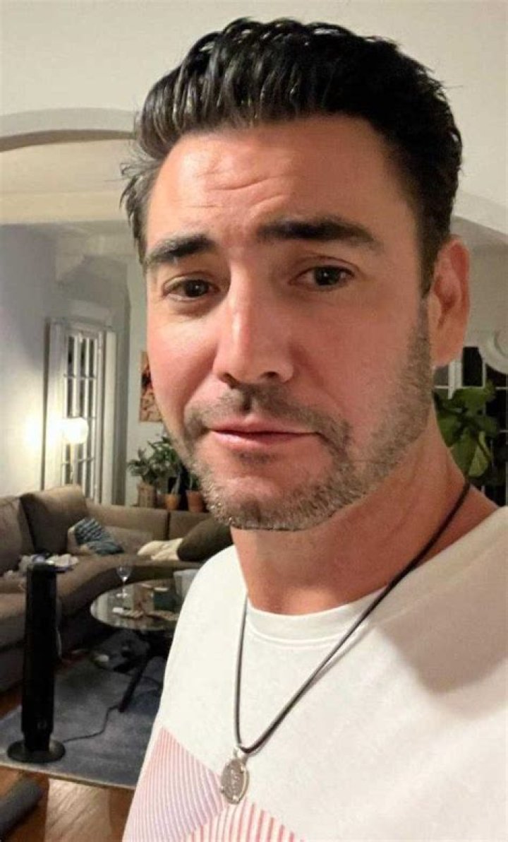 Jeremy Guilbaut Height, Weight, Net Worth, Age, Birthday, Wikipedia, Who, Instagram, Biography