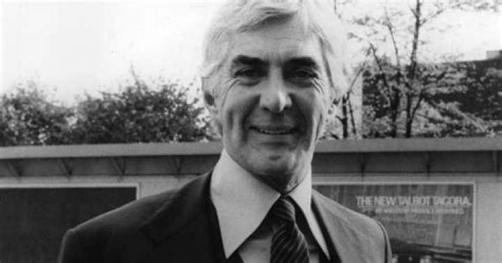 John DeLorean Net Worth, Income, Salary, Earnings, Biography