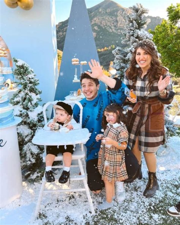 Justin Kramer Wiki Facts: Essential Details About His Wife, Kids, Age, Height, Net worth, Sister, And Birthday