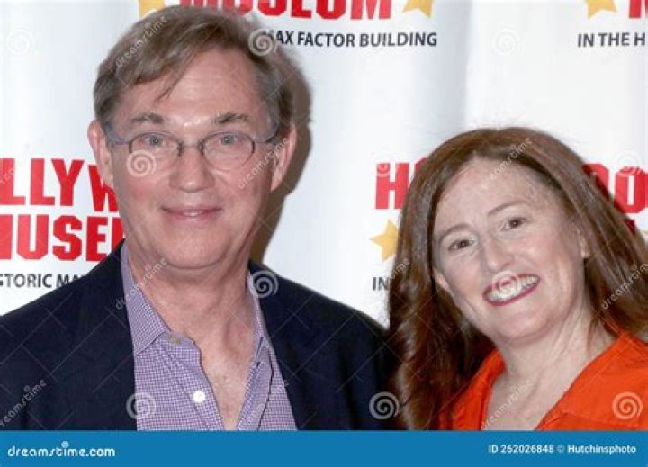 Kami Cotler and Kim Howard – How Rich Are They?