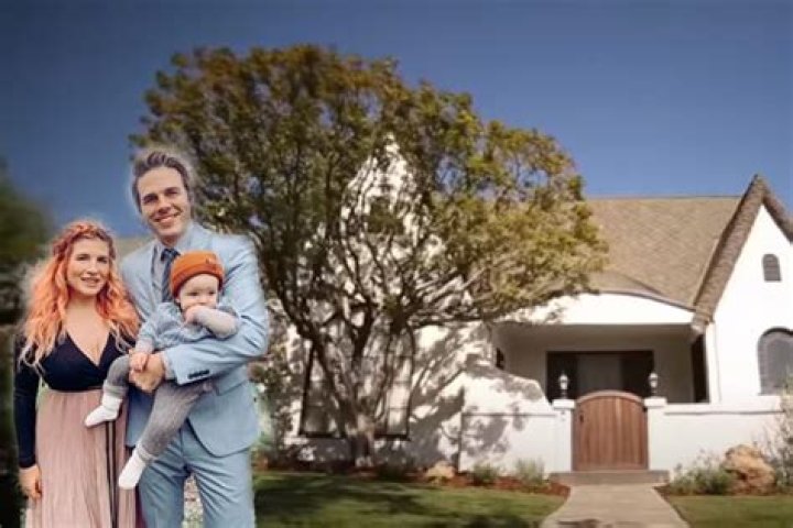 Kate Albrecht Net Worth